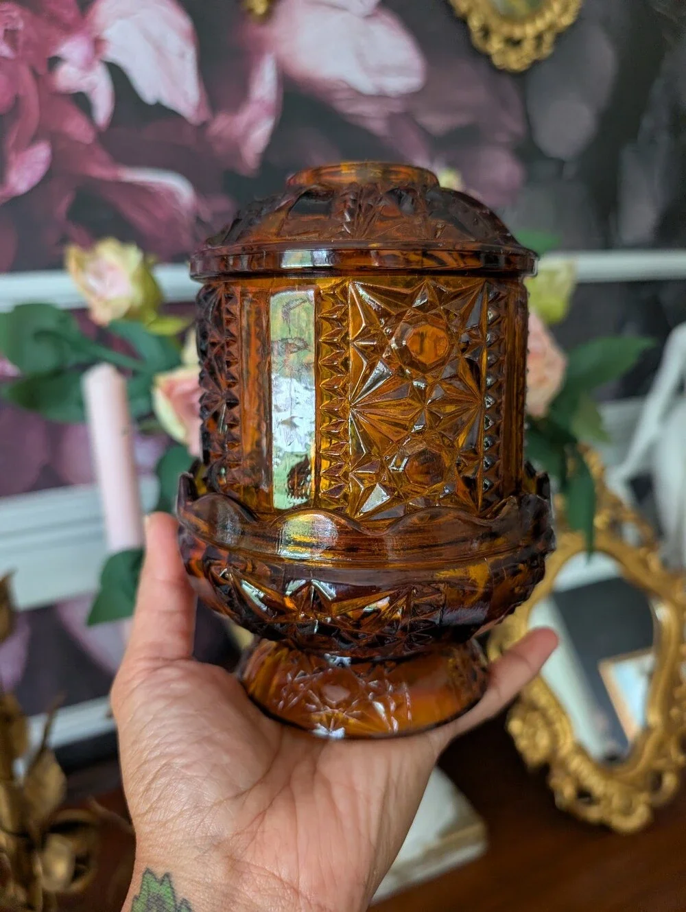 Vintage Indiana Glass Dark Amber Fairy Lamp, Stars and Bars, READ